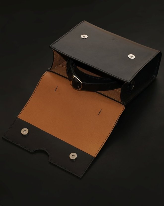 Kožená kabelka Anna čierna